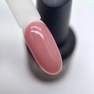 IZM Kamuflažna baza - 15 15ml IZM Kamuflažna baza - 15 15ml