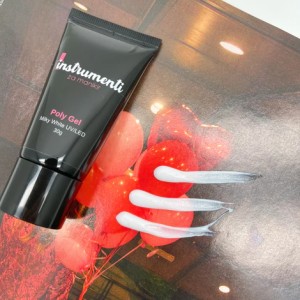 IZM Poly Gel Milky White 60g IZM Poly Gel Milky White 60g