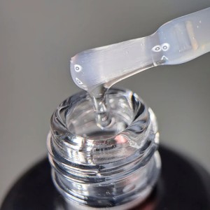 IZM Tečni gel - Clear IZM Tečni gel - Clear