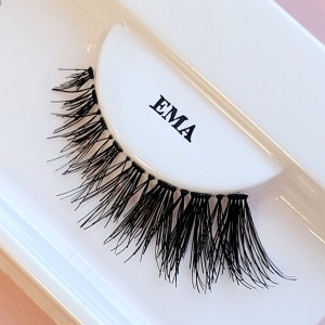 LINES LASHES Strip trepavice EMA LINES LASHES Strip trepavice EMA