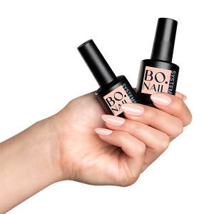 BO NAILS Gel lak za nokte 072 "Apricot" Nude - 7 ml BO NAILS Gel lak za nokte 072 "Apricot" Nude - 7 ml