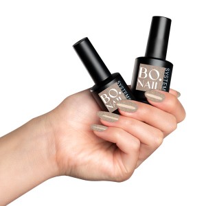 BO NAILS Gel lak za nokte 010 "Champaign" Zlatni - 7 ml BO NAILS Gel lak za nokte 010 "Champaign" Zlatni - 7 ml