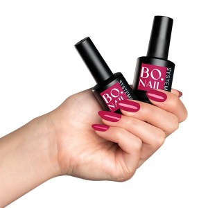 BO NAILS Gel lak za nokte 056 "Watermelon" Crveni - 7 ml BO NAILS Gel lak za nokte 056 "Watermelon" Crveni - 7 ml